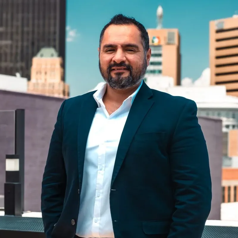 Roberto Ortigoza — Director — Bi-National (Mexico) Opportunity
